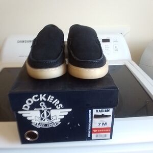 NWT NIB Dockers Varian Navy Suede Loafers